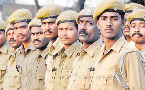 44 hajar pad per Police Costable bharti