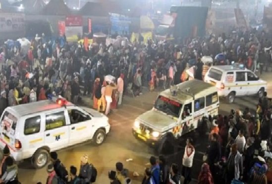 ग्रीन कॉरिडोर बनाकर मिनट टू मिनट दौड़ने लगीं 50 से अधिक एंबुलेंस