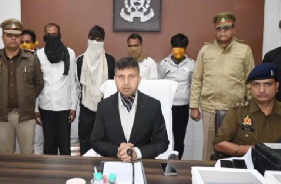 मथुरा में फर्जी मार्कशीट बनाने वाले गैंग का खुलासा