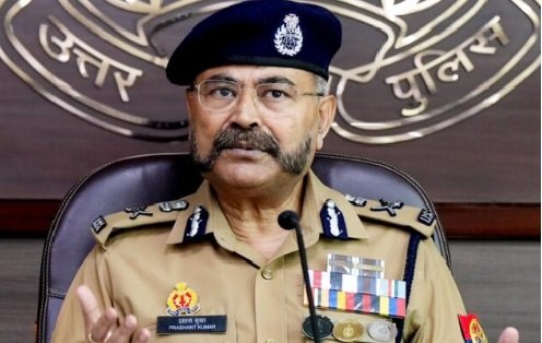 महाकुंभ 2025 पुलिस बल के अवकाश रद्द महानिदेशक प्रशांत कुमार ने निर्देश जारी किया