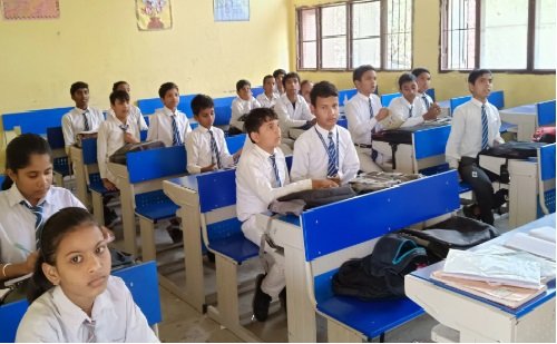 यूपी के 44 जिलों में बनेंगे मुख्यमंत्री मॉडल कंपोजिट स्कूल