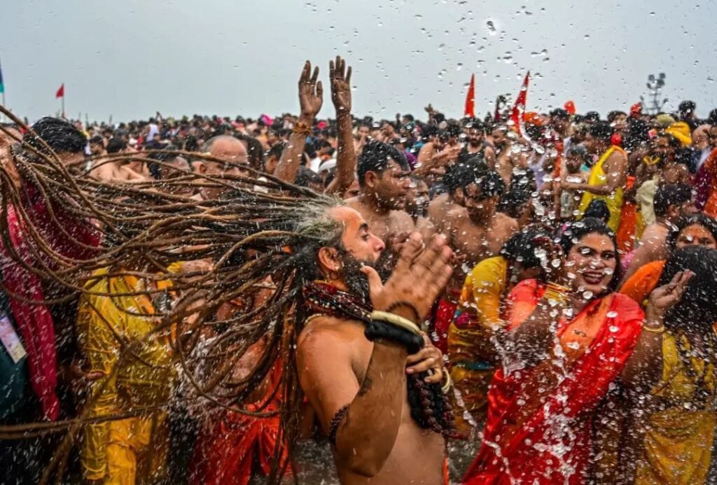 शासन प्रशासन व पुलिस अधिकारी मेले की व्यवस्थाओं पर रखे हैं नजर