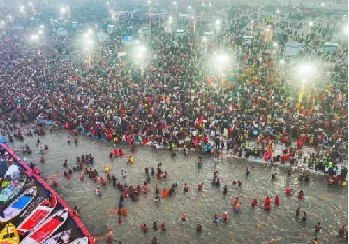 प्रयागराज महाकुंभ 2025 मे आने वाले VVIP लोगों