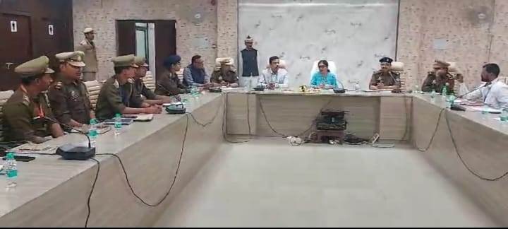 महानिदेशक युवा कल्याण ने मण्डलीय अधिकारियों के साथ की बैठक
