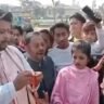 प्रेमियों को गर्लफ्रेंड से बंधवाएंगे राखी