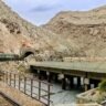 पाकिस्तान में यात्री ट्रेन हाईजैक 120 यात्री बंधक 6 सैन्य अधिकारी मारे गए