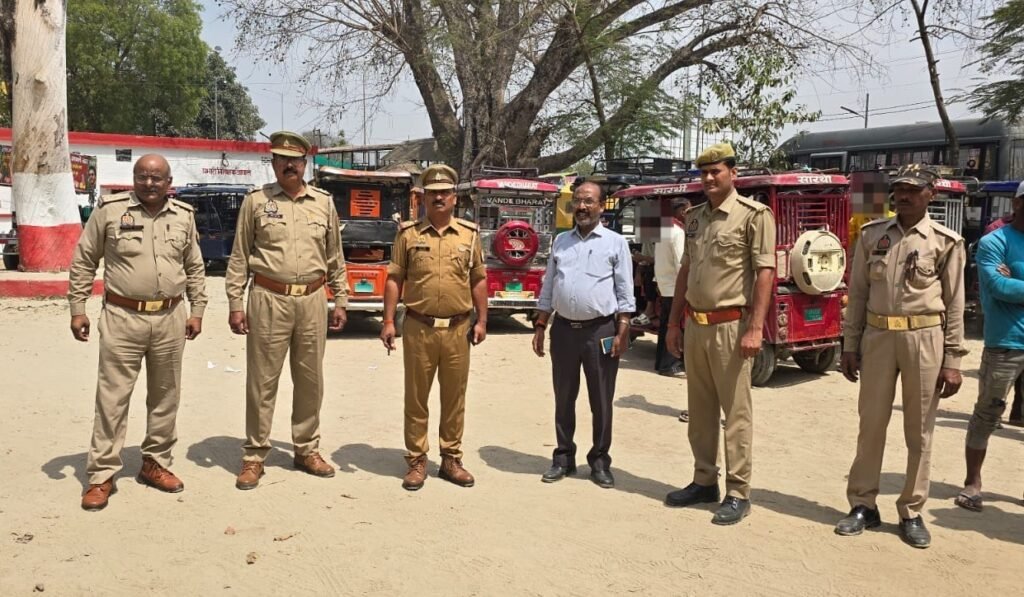 रूपईडीहा पुलिस व ARTO बहराइच द्वारा संयुक्त वाहन चेकिंग