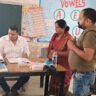 टीकाकरण अभियान का सीएचसी अधीक्षक अभिषेक