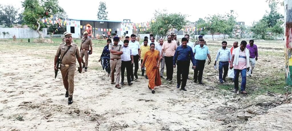 मुख्यमंत्री के संभावित कार्यक्रम के दृष्टिगत डीएम व एसपी ने किया स्थलीय निरीक्षण