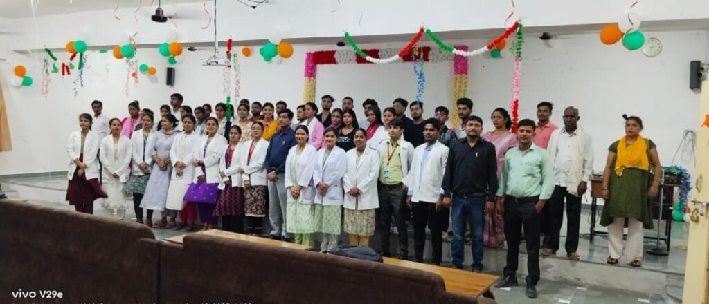 एसकेएस नर्सिंग कालेज में मनाया गया ओरिएंटेशन प्रोग्राम