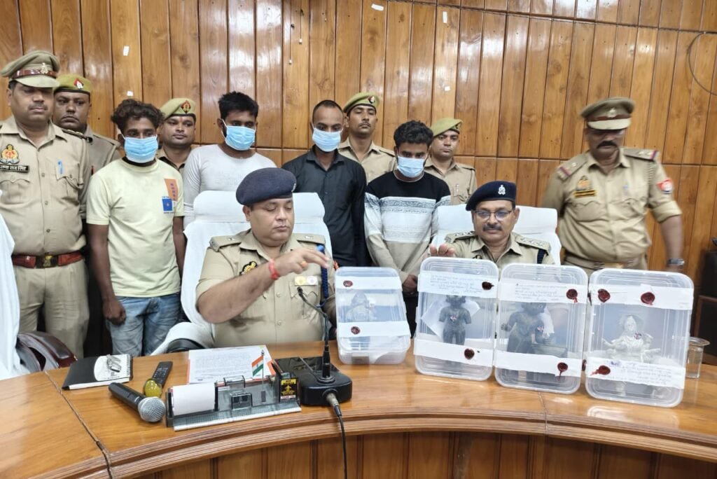 मूर्ति चोरी करने वाले गिरोह का पर्दाफाश
