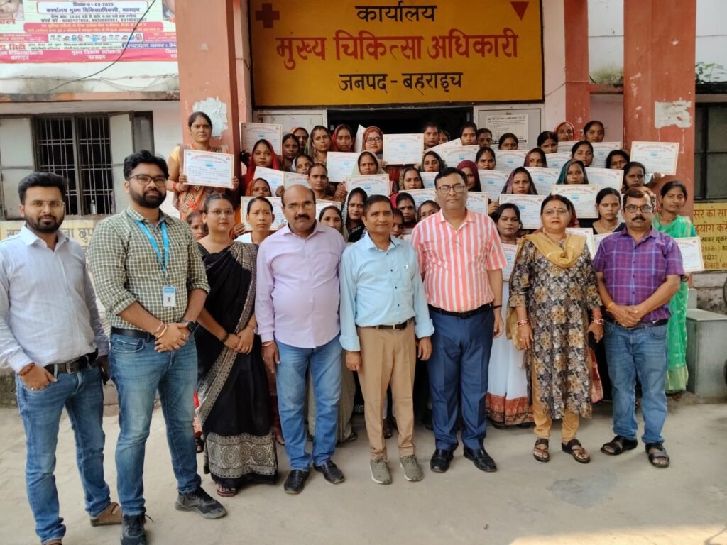 आशा कार्यकर्ताओं को मिला स्वास्थ्य सेवाओं